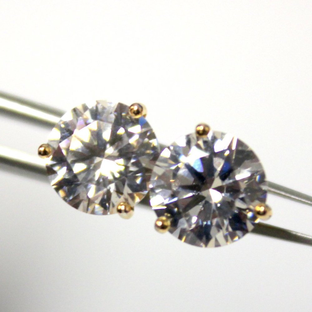 2 karat Cubic Zirconium Gold Plated Earrings